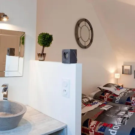 펜션 Renove Au Coeur De La Nature Avec Animaux Acceptes - Fr-1-497-92 Le Cercueil