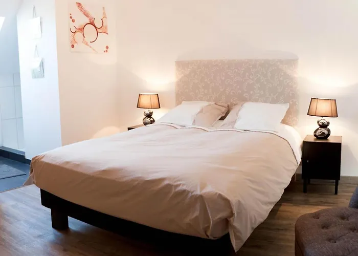 Renove Au Coeur De La Nature Avec Animaux Acceptes - Fr-1-497-92 * Le Cercueil